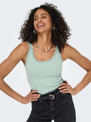 SARA JADEITE 