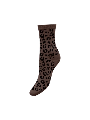 NICOLE BRACKEN/LEOPARD